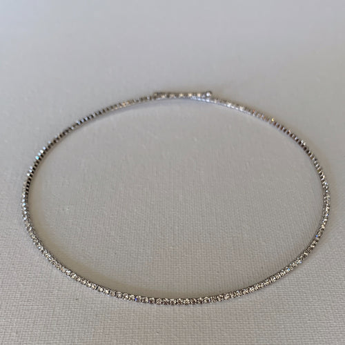 This beautiful Swarovski Crystal choker is simple but elegant to wear with your beautiful bridal gown or the perfect accessory for your beautiful bridesmaids.  Single row of Swarovski Crystal   Lead, nickel free and hypoallergenic   Can be worn as is or you can put your favourite pendant on it. 