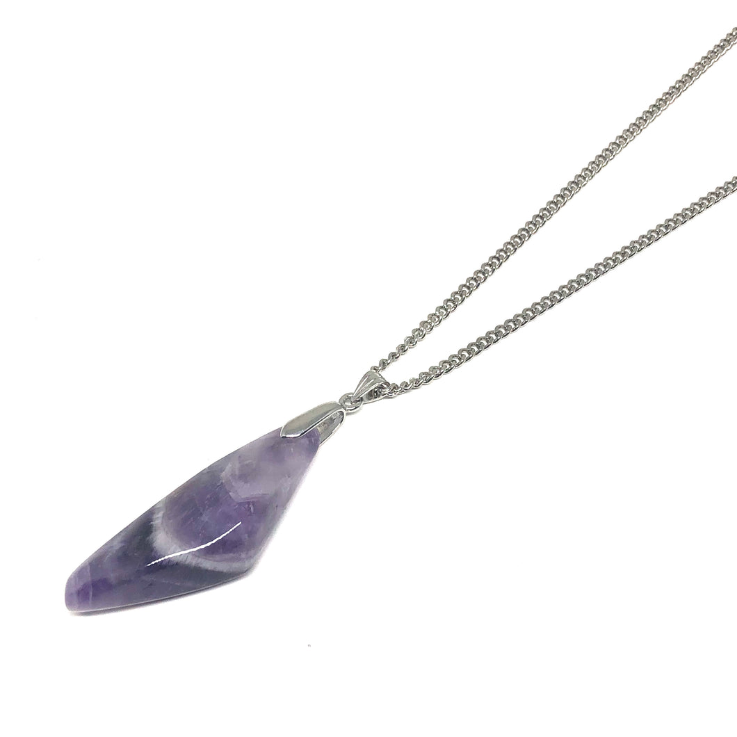 “Amethyst’s ability to expand the higher mind also enhances one’s creativity and passion.”  This genuine amethyst necklace is rhodium plated.   Hypoallergenic, lead and nickel free, will not tarnish  Handcrafted by Canadian artisan   This necklace is 30