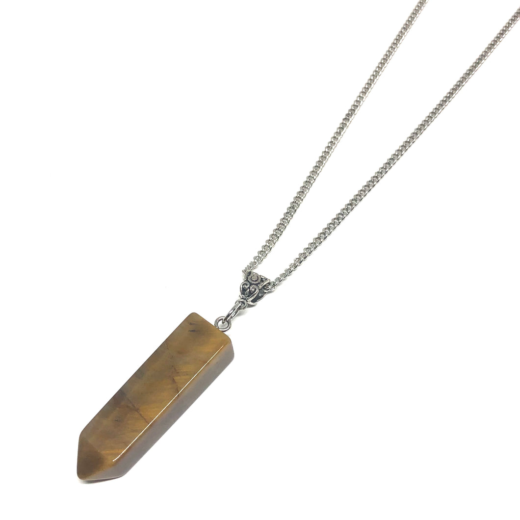 BEST SELLER! Last one available  A stone of protection, Tiger Eye may also bring good luck to the wearer.  It has the power to focus the mind, promoting mental clarity, assisting us to resolve problems objectively and unclouded by emotions.  This 28
